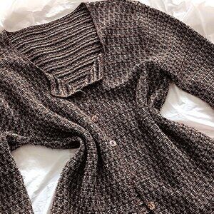 DARK GOLD, BLACK, BROWN CARDIGAN SWEATER W/SHELL BUTTONS, COTTON BLEND. SM, MED